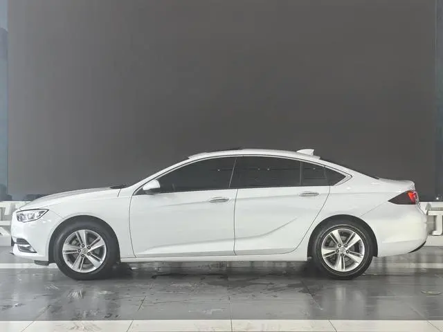 Buick Regal 20T Elite type