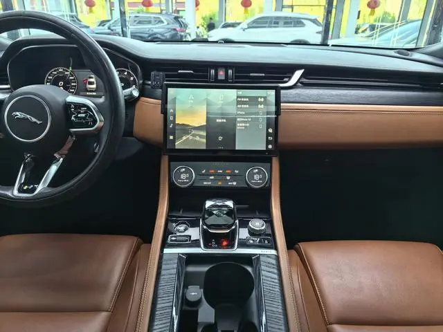 Jaguar Jaguar XFL 2.0T P250 two-wheel drive elite sports edition