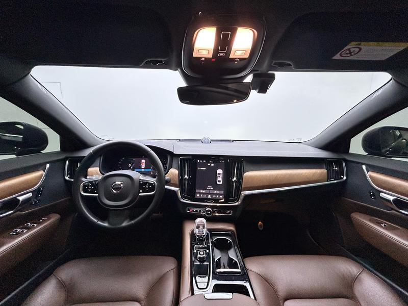 Volvo Volvo S90 PHEV 2025