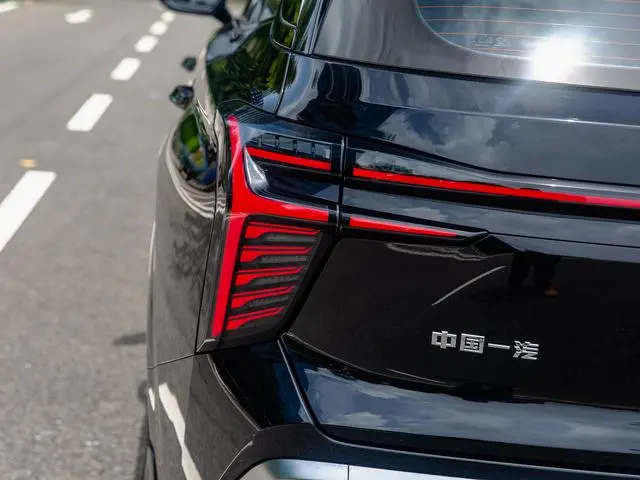 Hongqi Hongqi HS3 1.5T Shanwei Edition