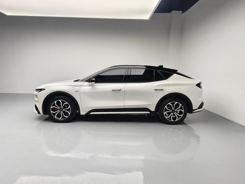 Ford EVOS 2022