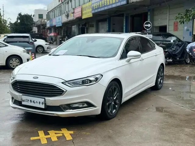 Ford Mondeo EcoBoost 180 Cognac Special Edition
