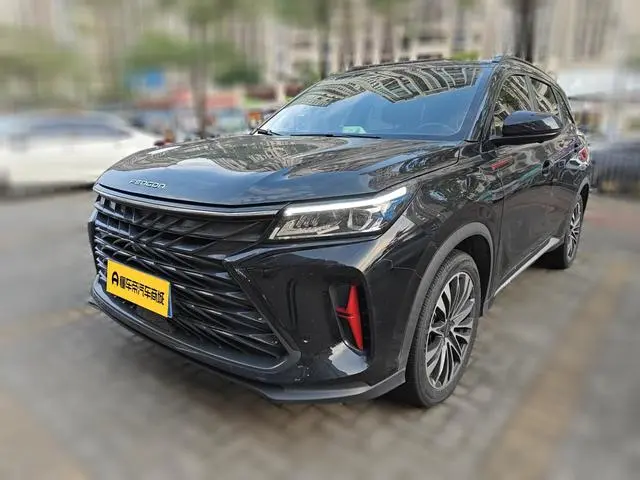 Dongfeng Fengguang Scenery 580 1.5T automatic luxury type