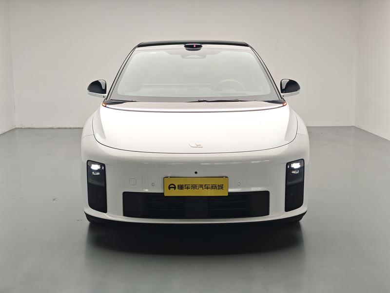 Li Auto Ideal i6 2025