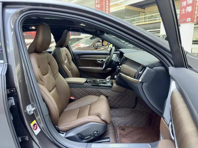 Volvo Volvo S90 PHEV T8 E-drive Hybrid Zhiya Deluxe Edition