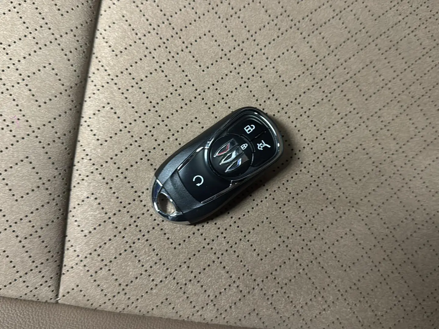 Buick Angkola Plus 1.5T Smart Fun Edition