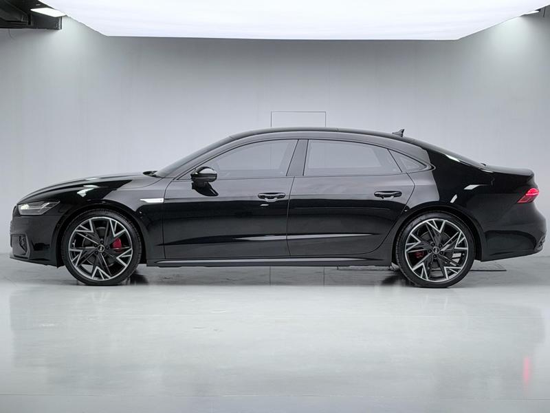 Audi Audi A7L 2024
