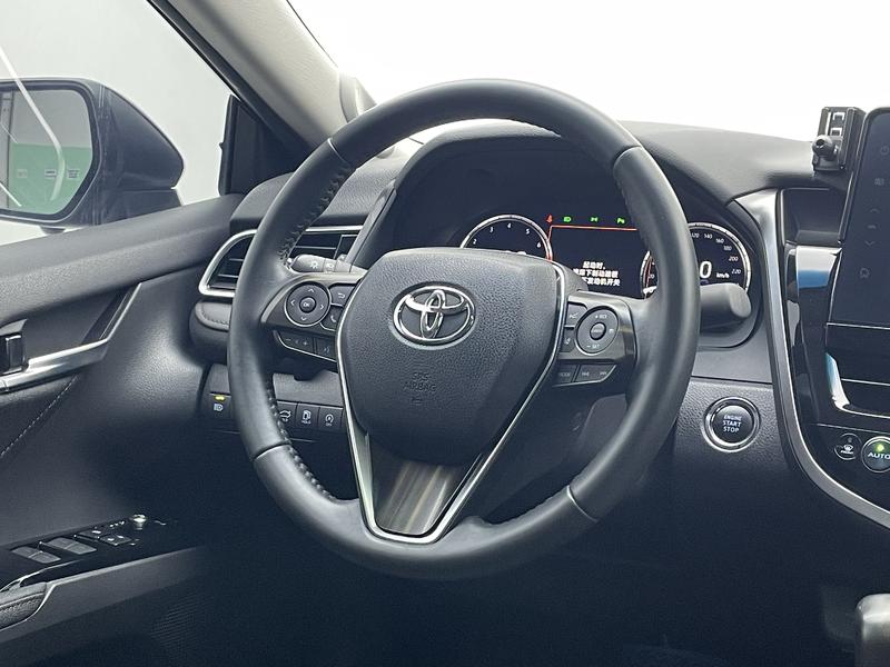 Toyota Camry 2023