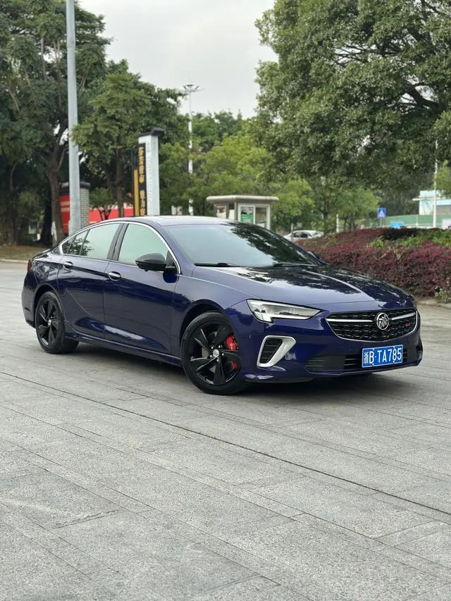 Buick Regal GS 28T Premium type