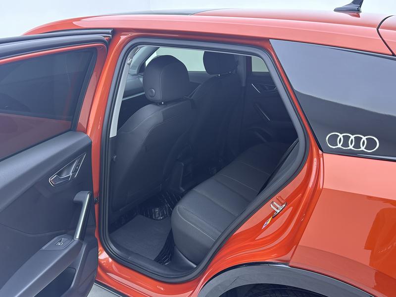 Audi Audi Q2L 2018