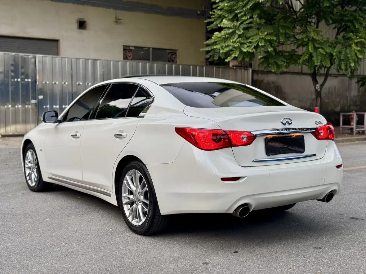 Infiniti Infiniti Q50L 2.0T Enterprising version