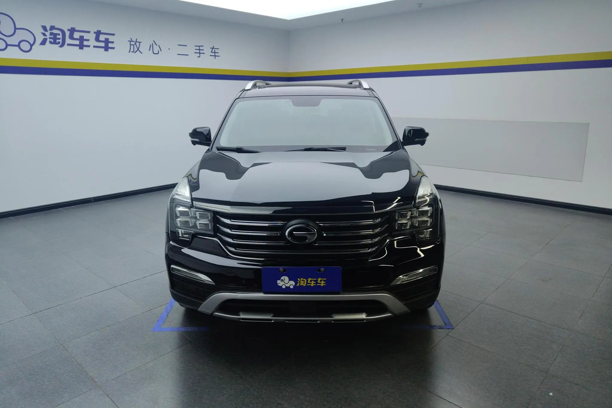 GAC Trumpchi GS8 320T two-wheel drive luxury Zhilian Edition 7 seats