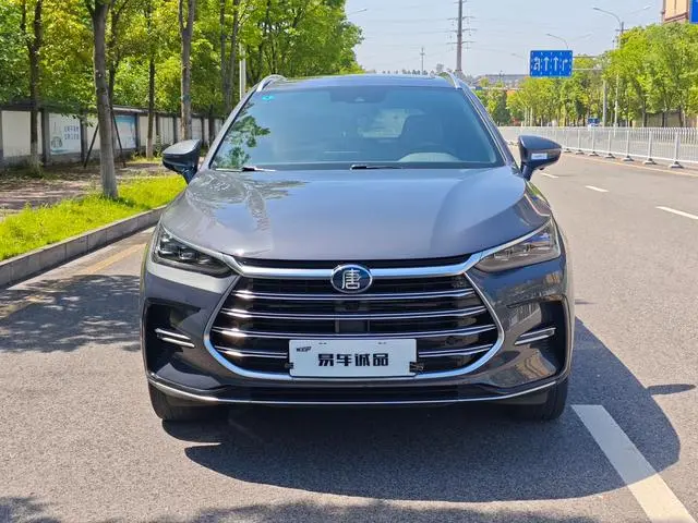 BYD Tang DM DM 2.0T four-wheel drive performance version premium type