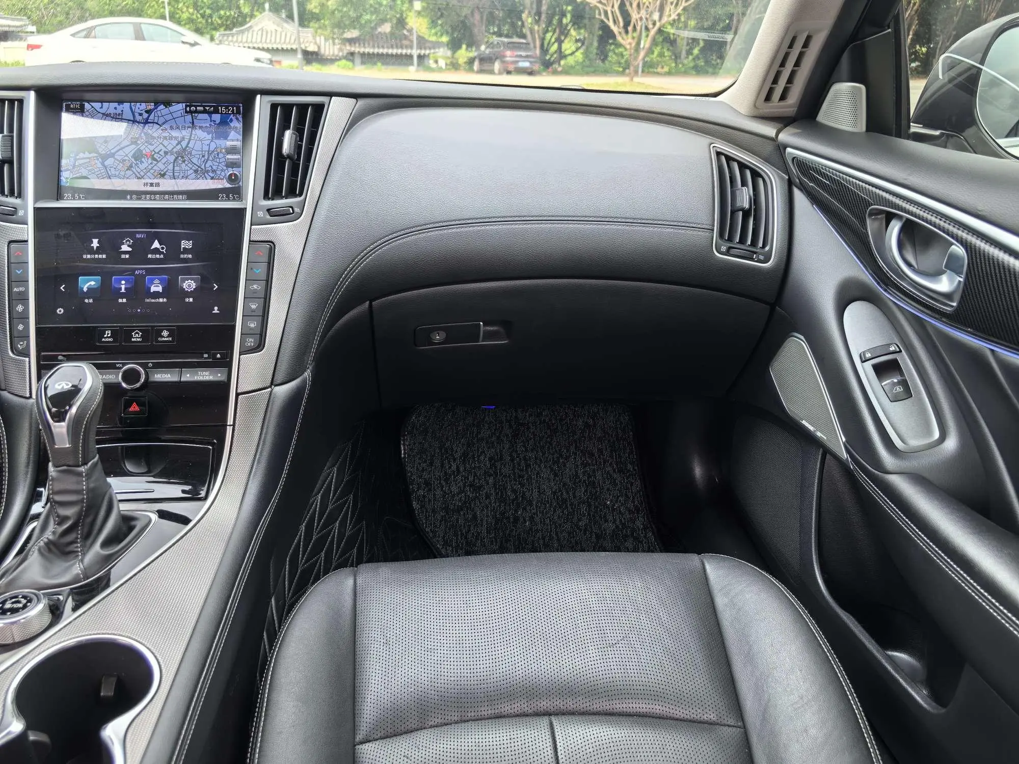 Infiniti Infiniti Q50L 2.0T Premium Version Country VI
