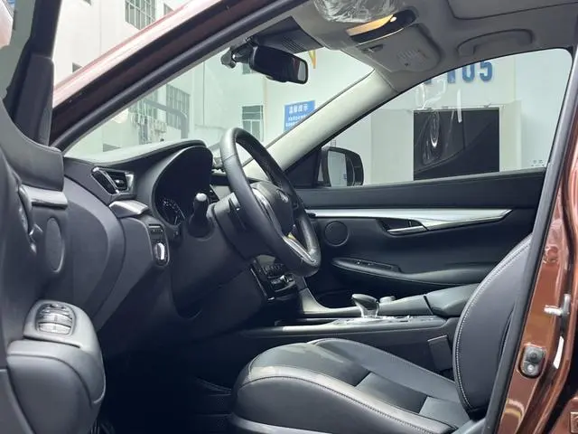 Infiniti Infiniti QX50 Facelift 2.0T four-wheel drive elite edition