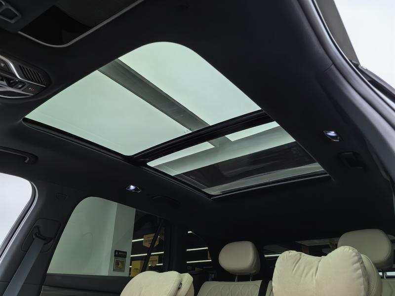 Geely Emgrand L 2025