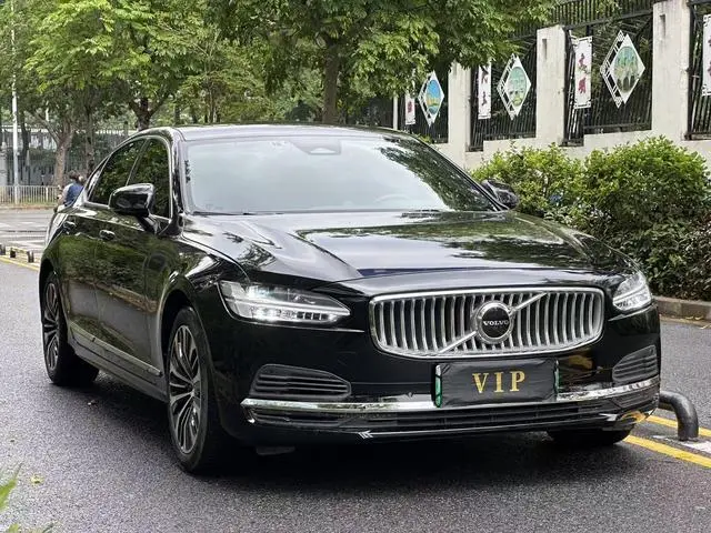 Volvo Volvo S90 PHEV T8 four-wheel drive long battery life Zhiyi Deluxe Edition