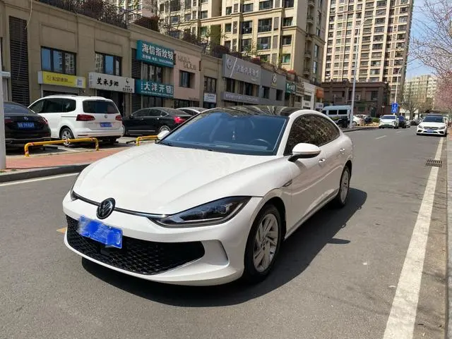 Volkswagen Lingdu Lingdu L 280TSI DSG Dazzling Spicy Version
