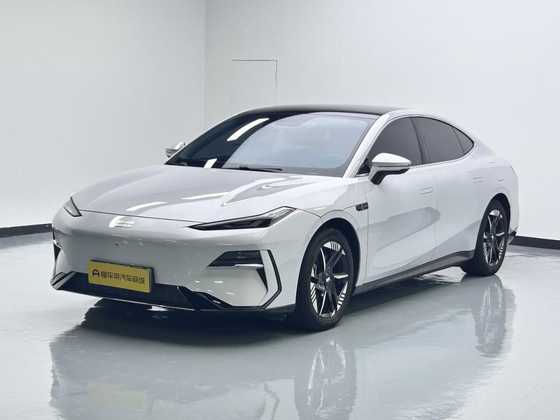 Geely Galaxy Galaxy E8 2024