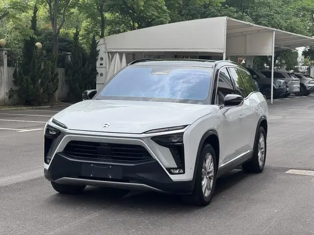 NIO NIO ES8 415KM base version six seats