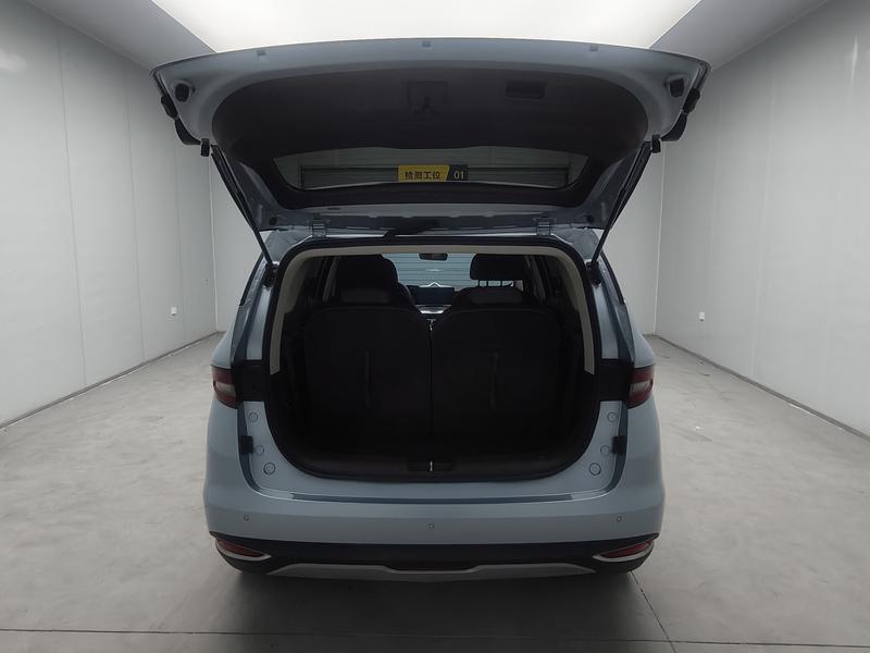 Geely Jiaji 2021