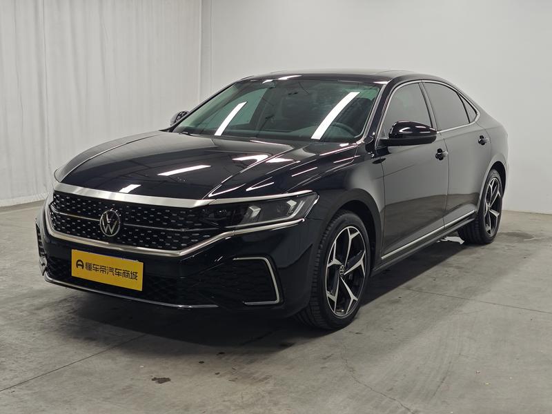 Volkswagen Passat 2025