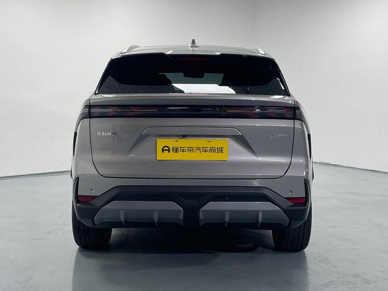 Geely Galaxy Galaxy L7 2025