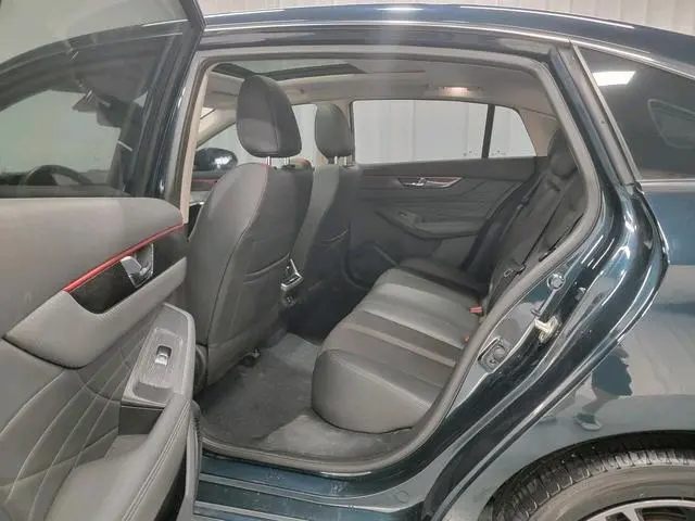 Dongfeng Fengshen Yi Hyun MAX 1.5T Super Power Dad Version