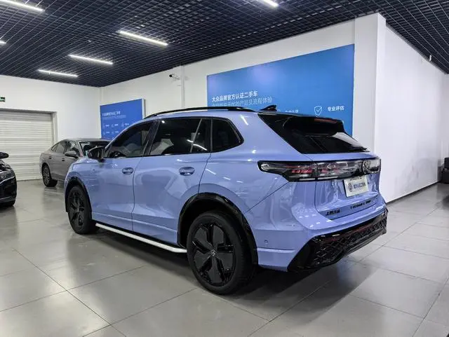 Volkswagen Tiguan L Pro 380TSI four-wheel drive R-Line Zhizun Edition