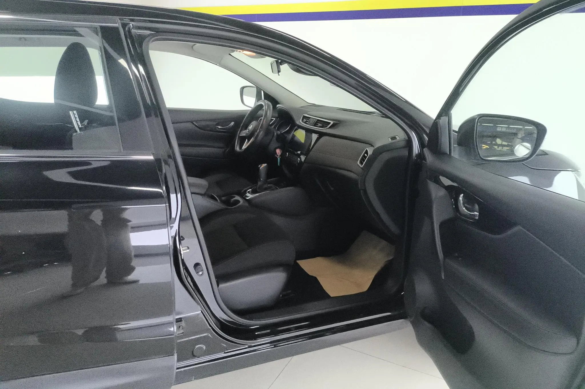 Nissan Qashqai 2.0 L XV Smart Edition