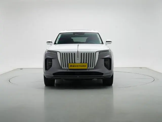 Hongqi Hongqi E-HS9 660km flag collar version four seats