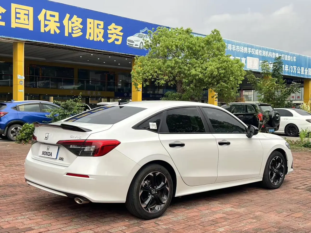 Honda Civic 240TURBO CVT combustion version