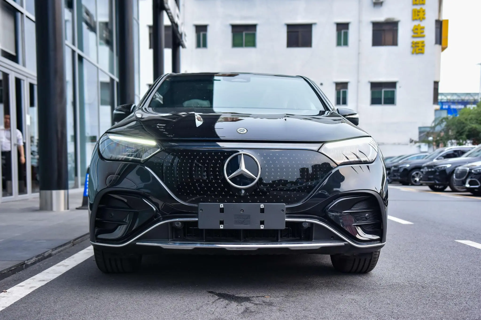 Mercedes-Benz Mercedes-Benz EQE SUV EQE SUV 500 4MATIC Pioneer Edition