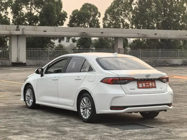 TOYOTA Asian lion 2.0L Deluxe Edition