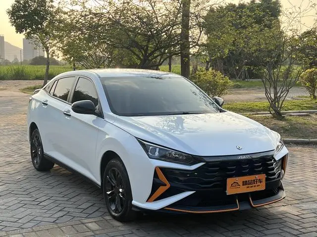 Dongfeng Fengshen Yi Hyun 1.5L automatic speed version