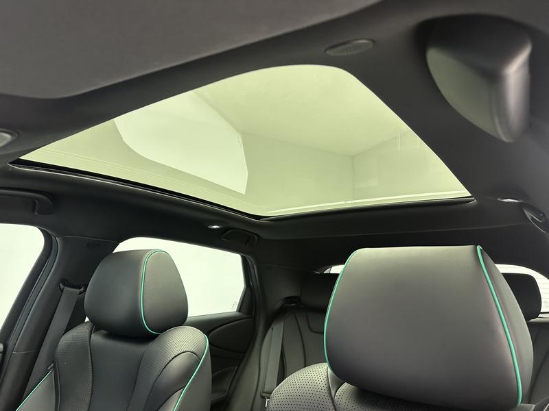 BYD dolphin 2025