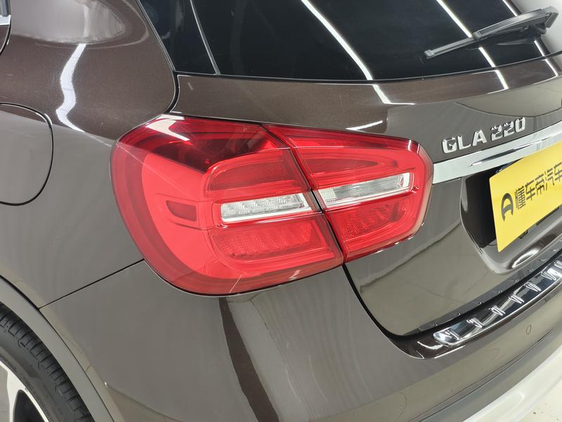 Mercedes-Benz Mercedes Benz GLA 2015