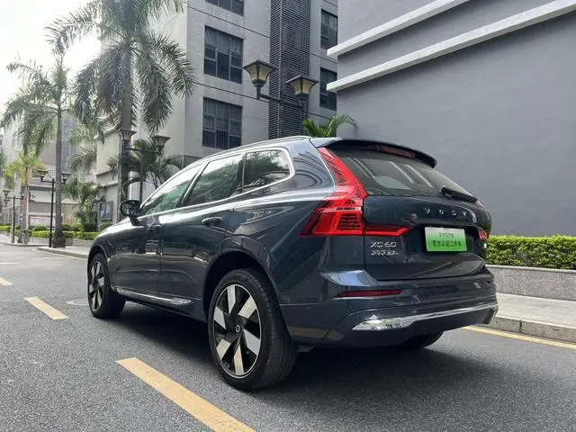 Volvo Volvo XC60 PHEV T8 four-wheel drive long battery life Zhiya Deluxe Edition