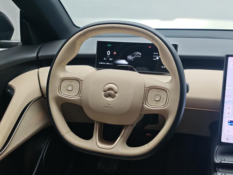 NIO NIO ET5 Touring 2024