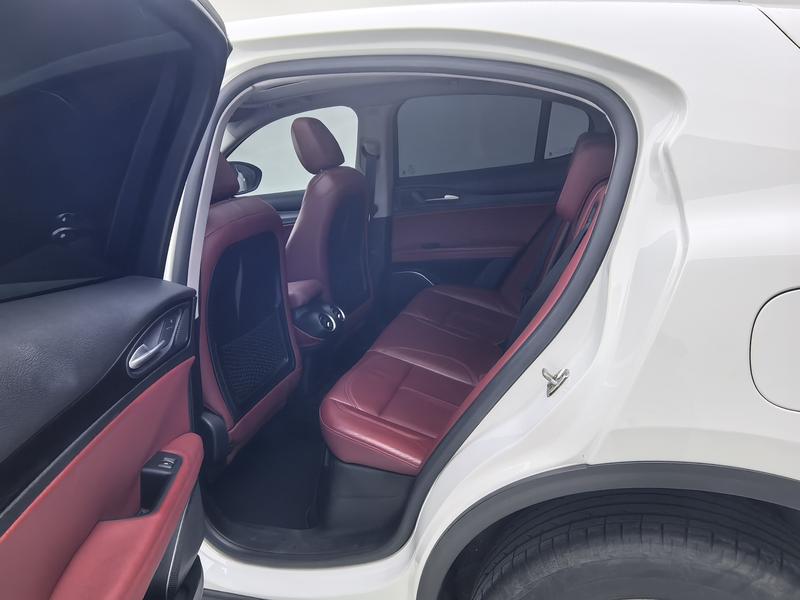 Alfa Romeo Stelvio Stelvio 2017