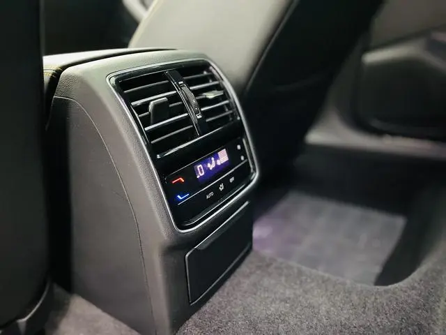 Volkswagen Volkswagen CC 380TSI eye-catching version
