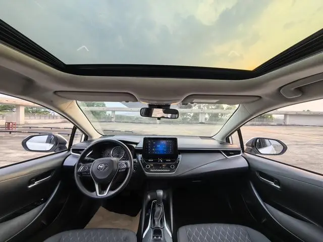 TOYOTA Asian lion 2.0L Deluxe Edition
