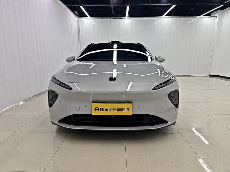 NIO NIO ET7 2024