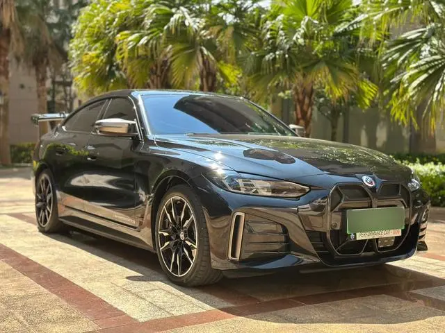 BMW BMW i4 M50