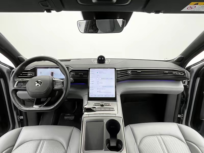 NIO NIO ES6 2020