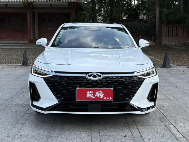 Chery Fulwin Arrizo 8 1.6TGDI DCT Yi