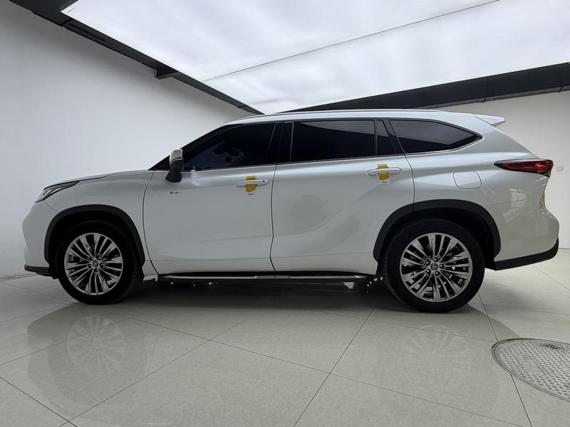 Toyota Highlander 2024