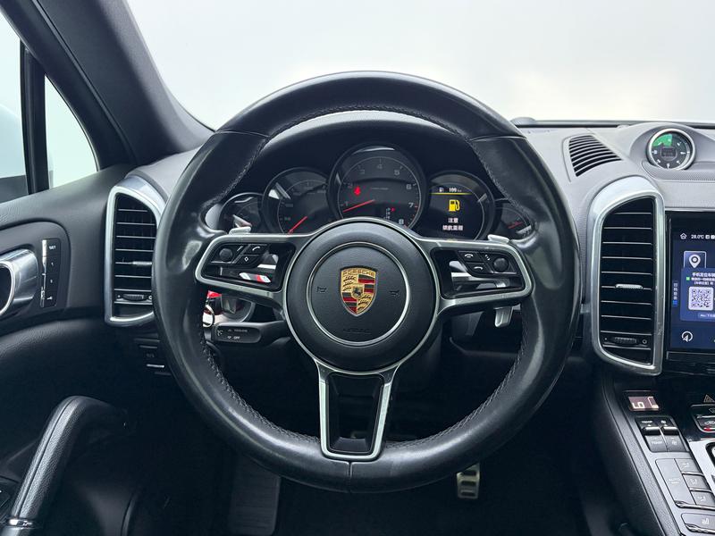 Porsche Cayenne 2015