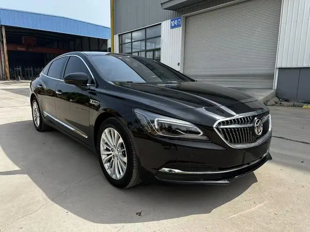 Buick Lacrosse 28T Elite type