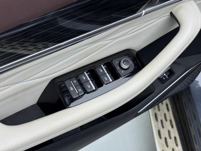 Geely Emgrand L 2024